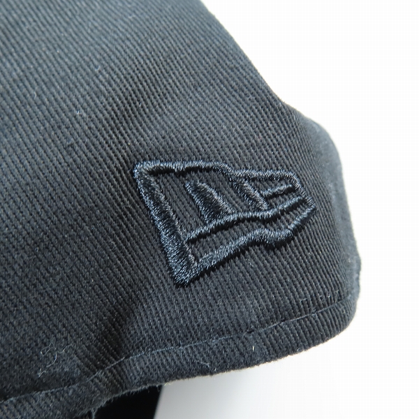 実際に弊社で買取させて頂いた【未使用】SAINT LAURENT×NEW ERA/サンローラン×ニューエラ ロゴ キャップ 677333 YCLRUの画像 8枚目