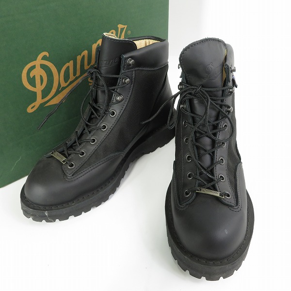 実際に弊社で買取させて頂いたDanner/ダナー DANNER LIGHT III ダナーライト 3 ゴアテックス ブーツ 33221/US9