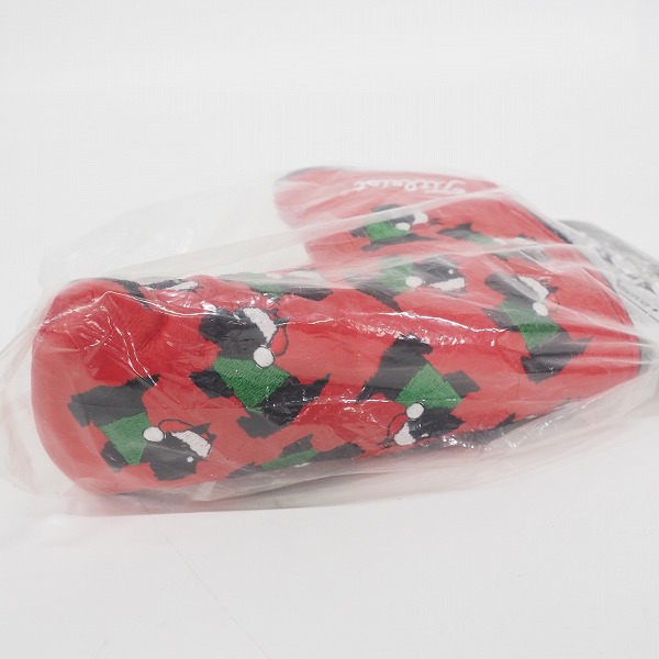 実際に弊社で買取させて頂いた【未開封】SCOTTY CAMERON/スコッティキャメロン Titleist PUTTER STUDIO 2004 ドッグホリデイ パター用ヘッドカバーの画像 2枚目