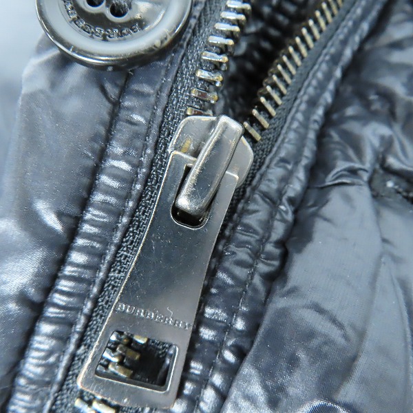 実際に弊社で買取させて頂いたBURBERRY CHILDREN/バーバリー チルドレン ダウン ジャケット C9C34-626-09/6Y-116の画像 7枚目