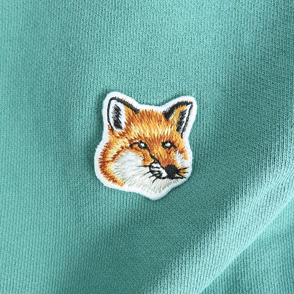 実際に弊社で買取させて頂いた【未使用】MAISON KITSUNE/メゾンキツネ AllRight Fox Patch Classic Crew Sweat/クルーネックスウェット LM00323KM0001/XLの画像 3枚目