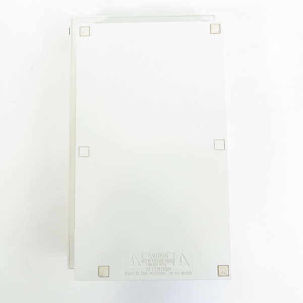 実際に弊社で買取させて頂いたSONY/ソニー PlayStation2/PS2/プレイステーション2 本体 SCPH-50000 セラミックホワイト ソフト 4点付き【簡易動作確認済】の画像 5枚目
