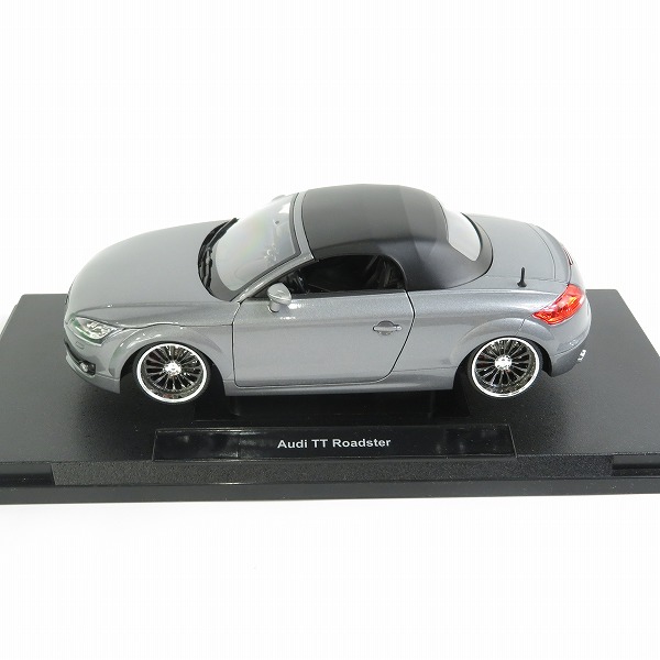 実際に弊社で買取させて頂いたWELLY/ウィリー 1/18 Audi TT Roadster/アウディ TT ロードスター ソフトトップ グレー/ミニカーの画像 1枚目