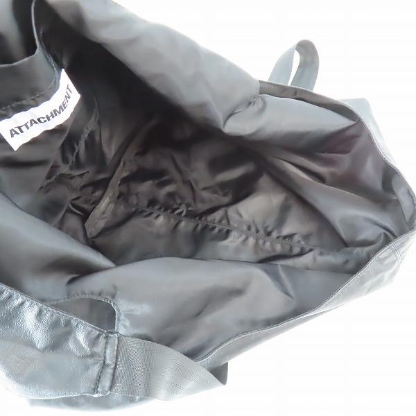 実際に弊社で買取させて頂いたATTACHMENT/アタッチメント シンセティックレザー ショルダーショッピングバッグ AA41-107の画像 3枚目