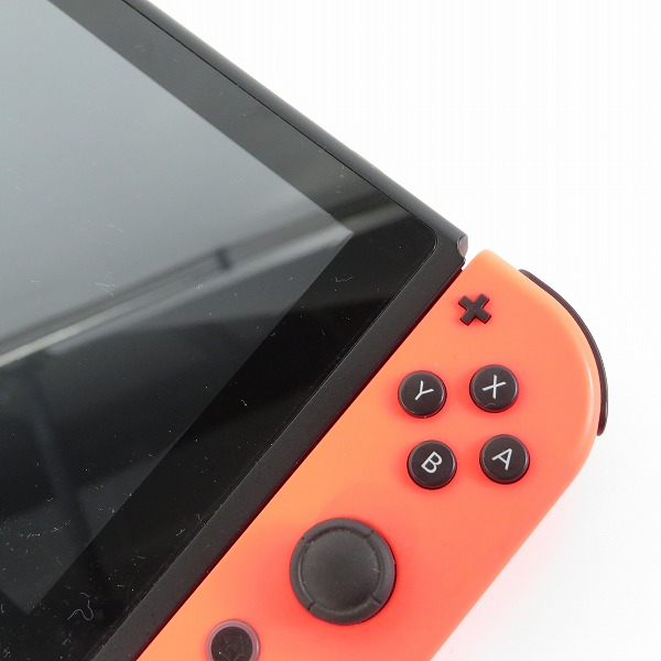 実際に弊社で買取させて頂いた任天堂 Nintendo Switch/ニンテンドー スイッチ ネオンブルー・ネオンレッド 本体 HAC-S-KABAA【簡易動作確認済】の画像 5枚目