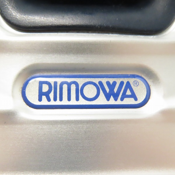 実際に弊社で買取させて頂いたRIMOWA/リモワ シルバー インテグラル 4輪 キャリーバッグ 973.77.00.5の画像 4枚目