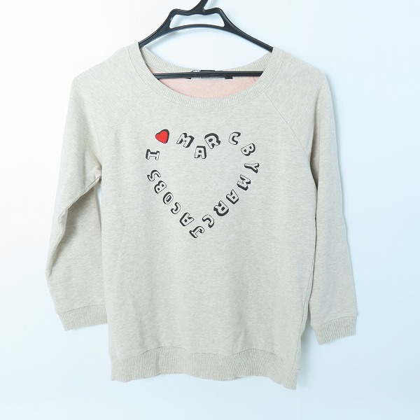 実際に弊社で買取させて頂いた【未使用】MARC BY MARC JACOBS/マークバイマークジェイコブス ロゴプリント スウェット /XS