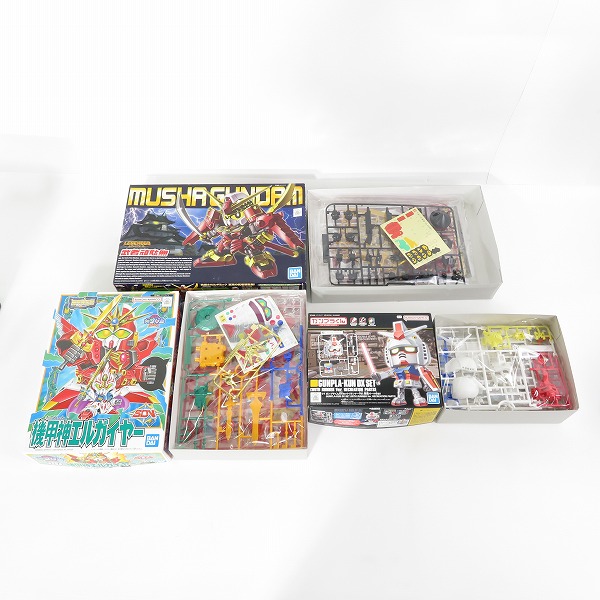 実際に弊社で買取させて頂いた【おまとめ/未組立】バンダイ 1/144 ガンダム 組立体験会Ver./HG ズゴック/SD BB戦士 武者頑駄無/ハロプラ モモハロ 他の画像 2枚目