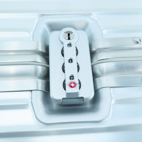 実際に弊社で買取させて頂いたRIMOWA/リモワ ORIGINAL Trunk XL 4輪 キャリーキース 925.85/130Lの画像 6枚目