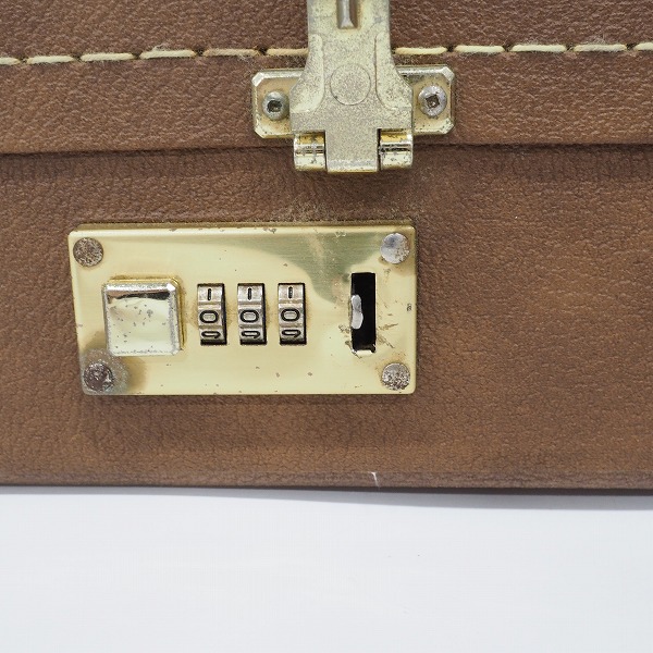 実際に弊社で買取させて頂いた★Gibson/ギブソン SGタイプ エレキギター用 純正ハードケース ブラウンの画像 3枚目