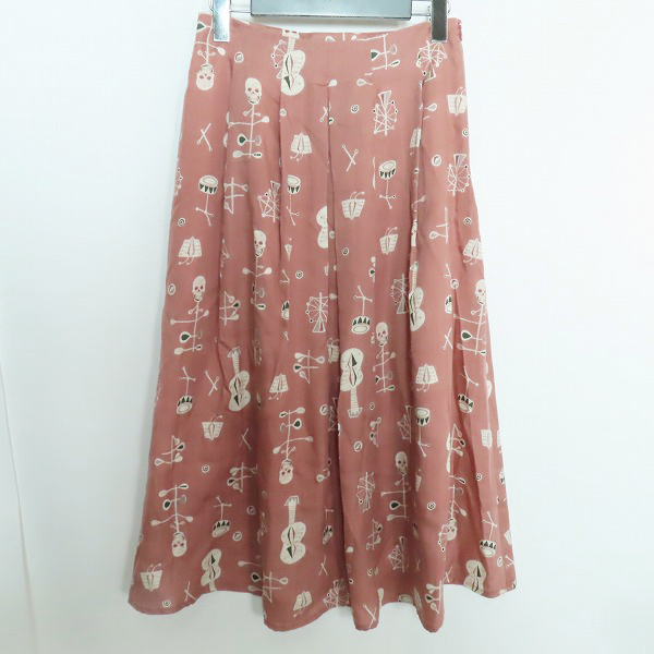 実際に弊社で買取させて頂いたHYSTERICS/ヒステリックス SKULL BAND総柄 タックSK レーヨン スカート 05171AK01/S