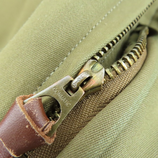 実際に弊社で買取させて頂いたBUZZ RICKSON'S/バズリクソンズ B-10 "ROUGH WEAR CLOTHING CO." 1943 MODEL フライトジャケット BR11133/40の画像 7枚目