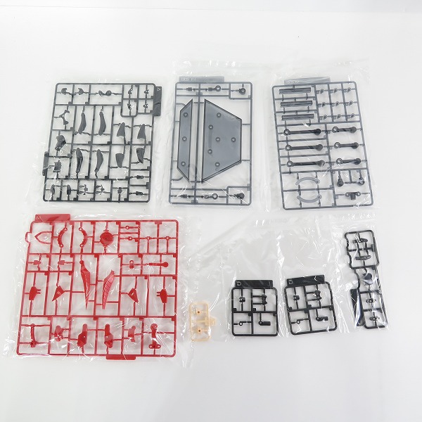 実際に弊社で買取させて頂いた【未組立】アルファマックス/スカイチューブ ダークアドベント ドラゴンドレス ソフィア DX Ver. 1.1/プラモデルの画像 3枚目