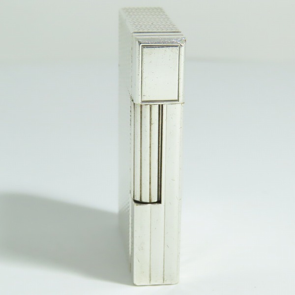 実際に弊社で買取させて頂いたS.T.DuPont/デュポン GATSBY/ギャッツビー シルバー ガスライターの画像 4枚目