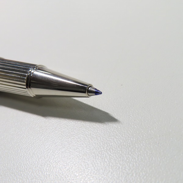 実際に弊社で買取させて頂いたCartier/カルティエ ROLLER LOUIS COMPOSITE NOIRE ボールペン ST170040の画像 2枚目