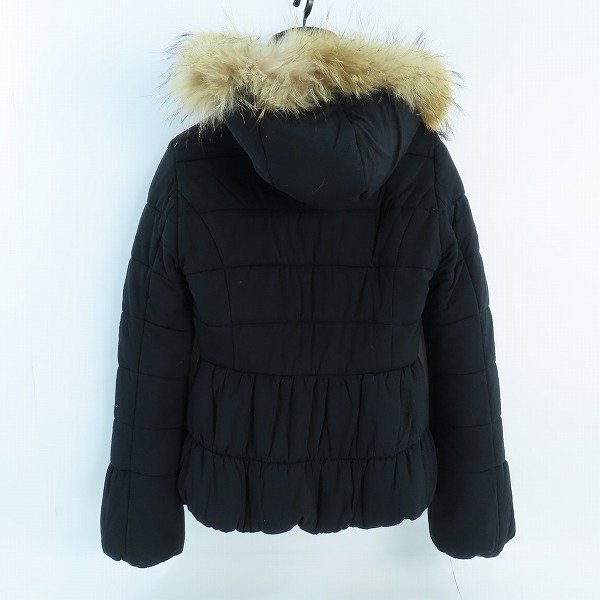 実際に弊社で買取させて頂いたBURBERRY BLUE LABEL/バーバリー ブルーレーベル リバーシブル 中綿ジャケット E1F30-239-09/38の画像 1枚目