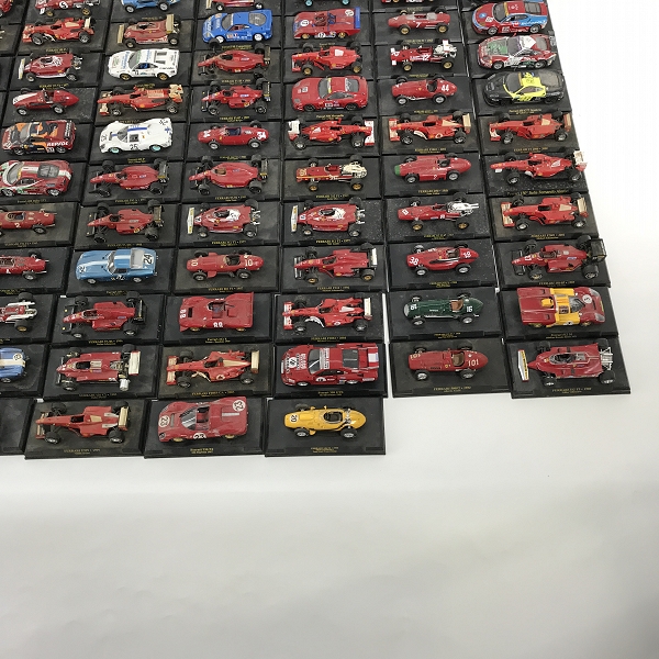 実際に弊社で買取させて頂いた【おまとめ】Hachette/アシェット 公式フェラーリF1コレクション 1/43 Ferrari 312 F1 1968 Jacky Ickx 他の画像 4枚目