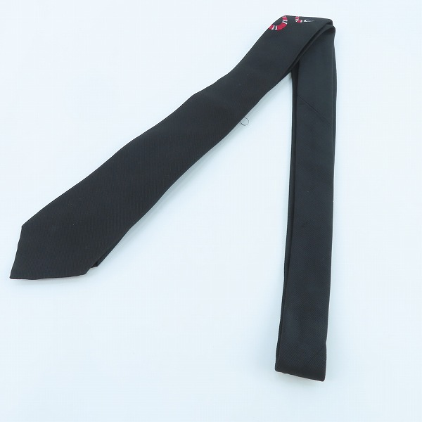 実際に弊社で買取させて頂いた【JPタグ】GUCCI/グッチ スネーク/蛇 シルク ネクタイ