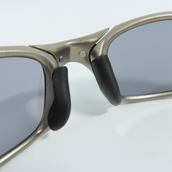 実際に弊社で買取させて頂いたOAKLEY/オークリー JULIET/ジュリエット X-METAL/エックスメタル サングラス/アイウェアの画像 3枚目