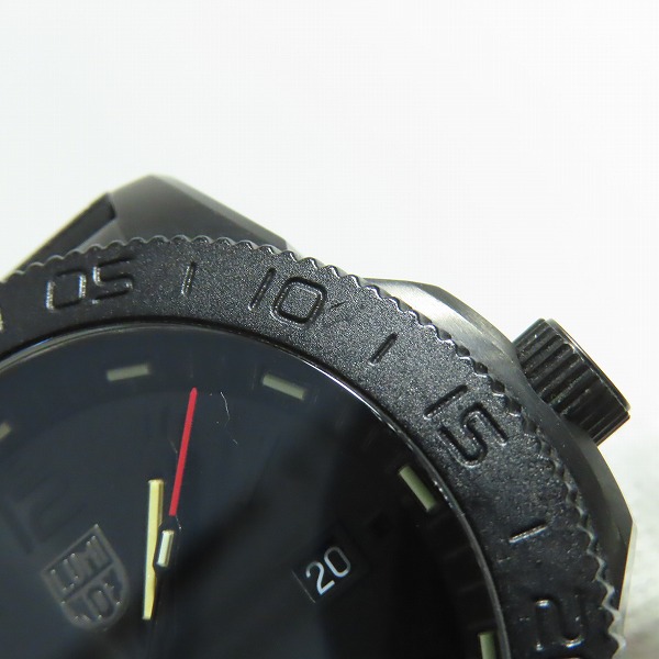 実際に弊社で買取させて頂いたLUMINOX/ルミノックス Ref.3121 PACIFIC DIVER 3120 SERIES Blackout パシフィックダイバー ブラックアウト 3121の画像 6枚目
