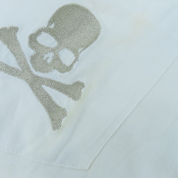 実際に弊社で買取させて頂いたmastermind JAPAN/マスターマインドジャパン スカル刺繍 半袖Tシャツ MC2-TS50-035/Mの画像 7枚目