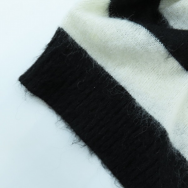 実際に弊社で買取させて頂いたISAMUKATAYAMA BACKLASH/バックラッシュ ウールナイロンモヘアアクリルニット ボーダー柄 KN-771-02 Mの画像 5枚目