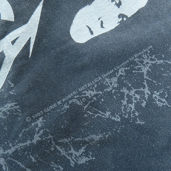 実際に弊社で買取させて頂いたMETALLICA/メタリカ GUNS'N ROSES/ガンズアンドローゼズ 1992年 ツアー ヴィンテージ バンドTシャツ/バンT/XLの画像 4枚目