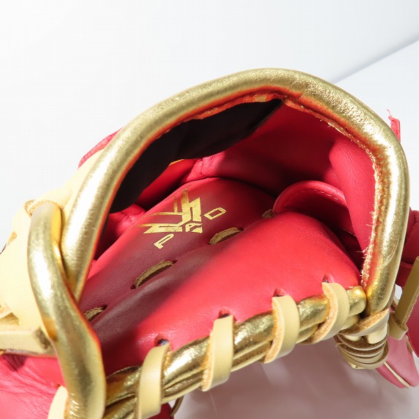 実際に弊社で買取させて頂いたRawlings/ローリングス HYPER TECH COLOR SYNC 軟式/内野手/右投げ用 グローブ GR4HTCN62の画像 4枚目