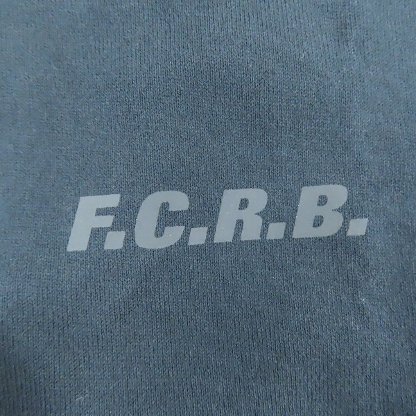 実際に弊社で買取させて頂いたF.C.Real Bristol エフシーレアルブリストル 23SS EMBLEM TEE FCRB-230071 エンブレム Tシャツ/Mの画像 3枚目