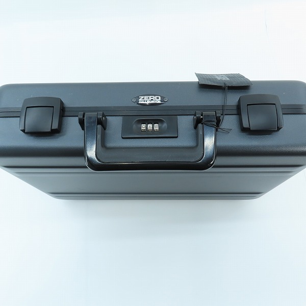 実際に弊社で買取させて頂いたZERO HALLIBURTON/ゼロハリバートン PCケース DZ3-GM の画像 3枚目