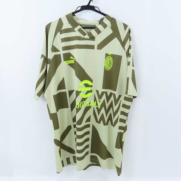 実際に弊社で買取させて頂いた【未使用】PUMA/プーマ 22-23 ACミラン プレマッチ SSシャツ 767549-07/L