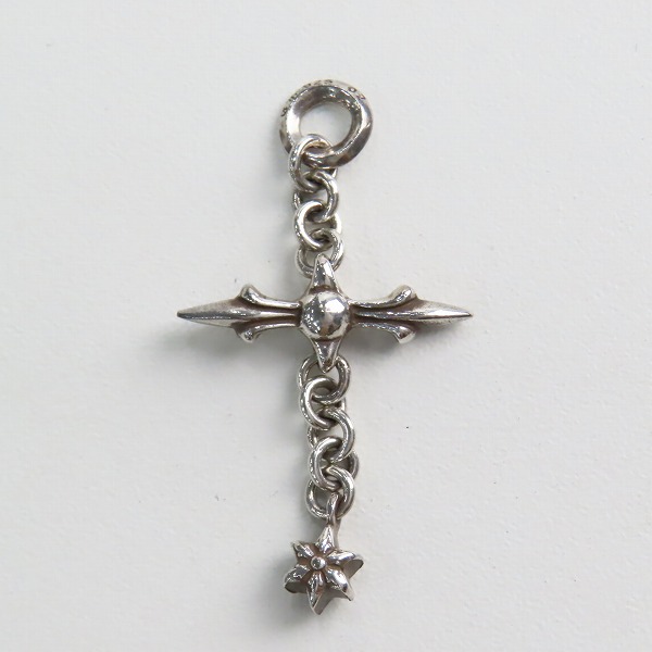 実際に弊社で買取させて頂いたCHROME HEARTS/クロムハーツ ローリークロスチャームの画像 2枚目