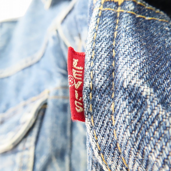 実際に弊社で買取させて頂いたLEVI’S/リーバイス 71507XX/J22刻印 日本製 デニムジャケット Gジャン/38の画像 5枚目