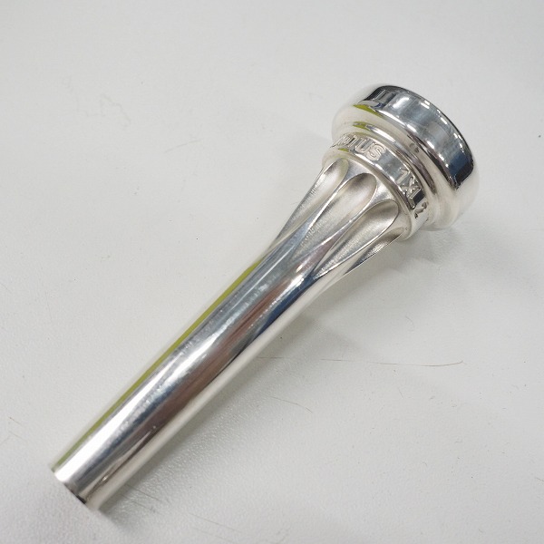 実際に弊社で買取させて頂いたLOTUS/ロータス 1XL 2 トランペット用マウスピース ニッケルシルバー