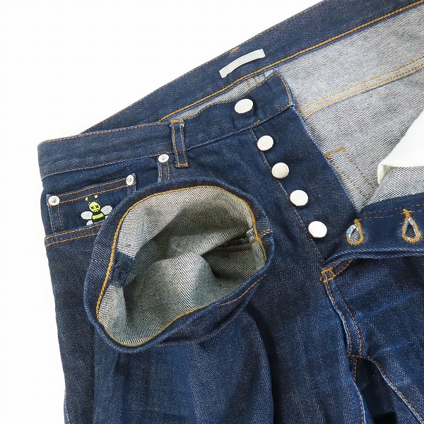 実際に弊社で買取させて頂いた【JPタグ】DIOR HOMME/ディオールオム BEE刺繍 デニムパンツ 933DS00J4210/30の画像 5枚目