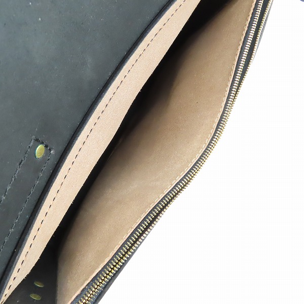 実際に弊社で買取させて頂いたHERZ/ヘルツ シンプルな顔立ちのブリーフケース ブラック BC-1の画像 4枚目