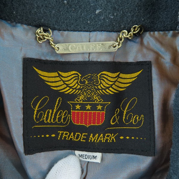 実際に弊社で買取させて頂いたCALEE/キャリー チェスターコート グリーン Mの画像 2枚目