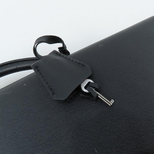 実際に弊社で買取させて頂いたdunhill/ダンヒル レザー 鍵付き ビジネスバッグ/ブリーフケースの画像 8枚目