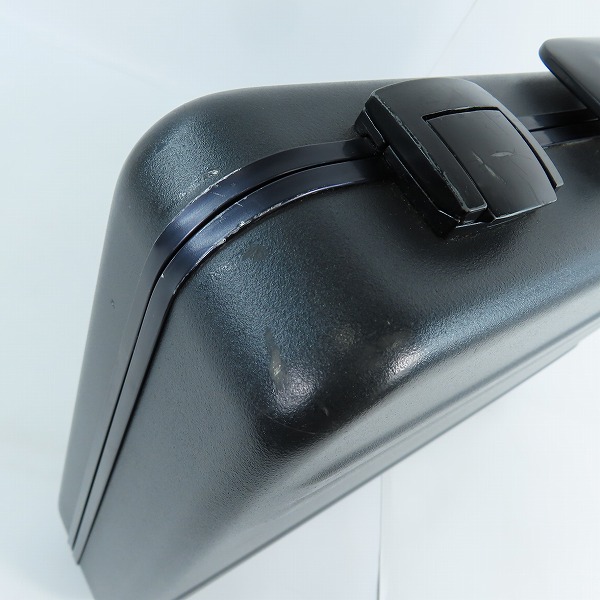 実際に弊社で買取させて頂いたZERO HALLIBURTON/ゼロハリバートン ブラック ダイヤル式 アタッシュケースの画像 7枚目