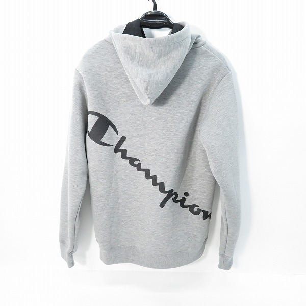 実際に弊社で買取させて頂いたChampion/チャンピオン キルティング プルオーバー パーカー C8-QS102/XLの画像 1枚目