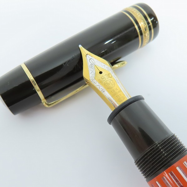 実際に弊社で買取させて頂いた(1)MONTBLANC/モンブラン 作家シリーズ ヘミングウェイ マイスターシュテュック 万年筆ペン先18K-750