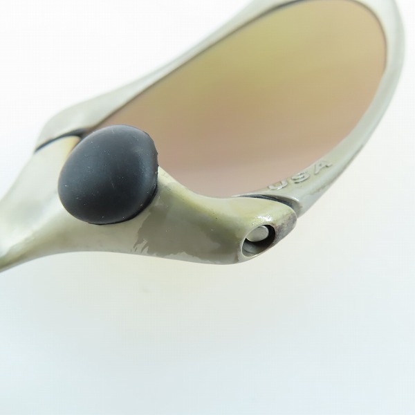 実際に弊社で買取させて頂いたOAKLEY/オークリー ROMEO/ロメオ X-METAL サングラス/アイウェア 04-102の画像 7枚目