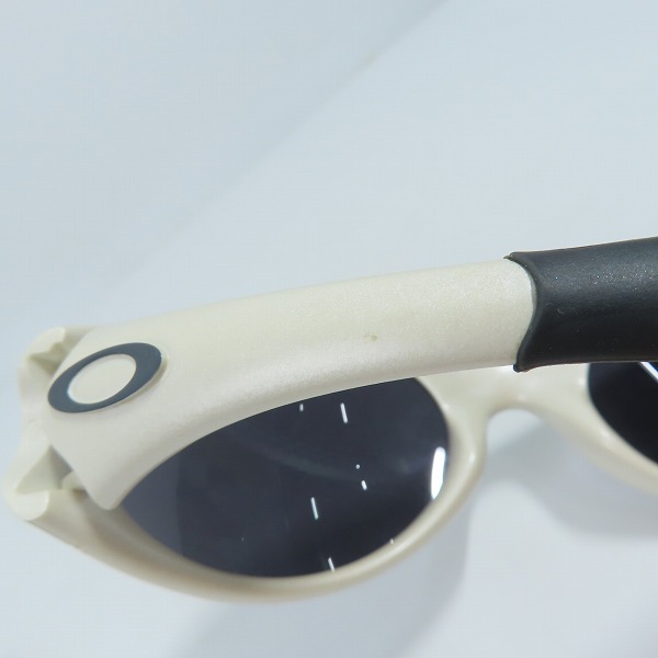実際に弊社で買取させて頂いたOAKLEY/オークリー EYE JACKET/アイジャケット ホワイトフレーム サングラス/アイウェアの画像 6枚目