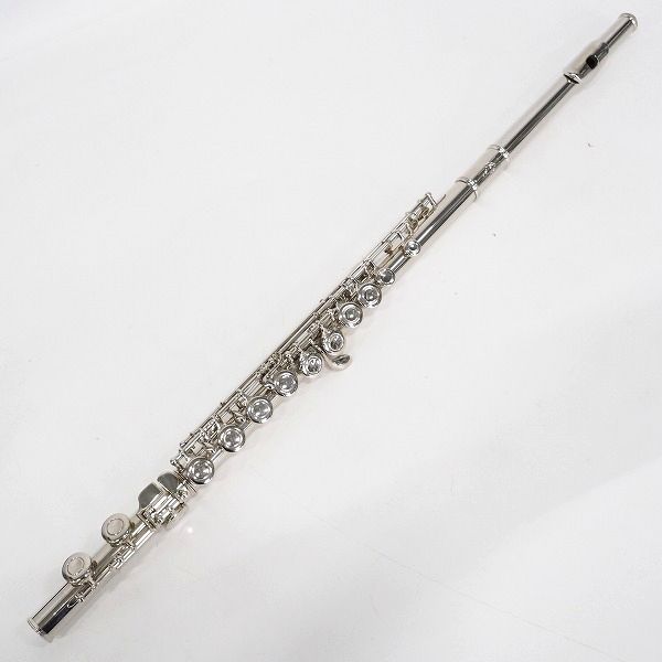 実際に弊社で買取させて頂いたACME/アクメ 型番不明 フルート ハードケース付の画像 1枚目