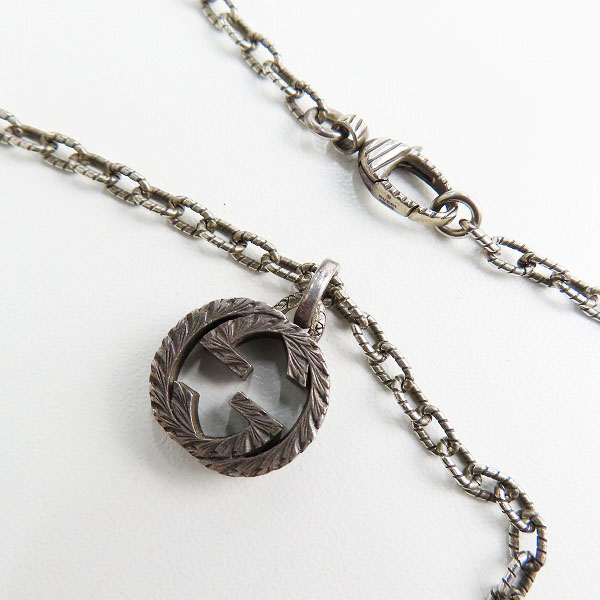 実際に弊社で買取させて頂いたGUCCI/グッチ インターロッキングGGロゴ 印唐草模様 アラベスク ネックレス/ペンダント