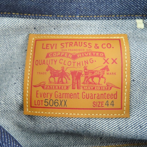 実際に弊社で買取させて頂いた【未使用】LEVIS/リーバイス LEVI'S VINTAGE CLOTHING 506XX 1936年 DENIM JACKET 1st MODEL 70506-0028/44の画像 2枚目