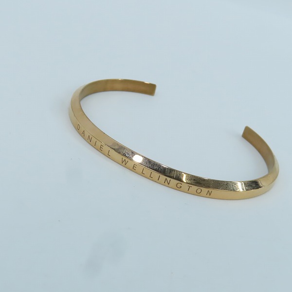 実際に弊社で買取させて頂いたDaniel Wellington/ダニエルウェリントン バングル