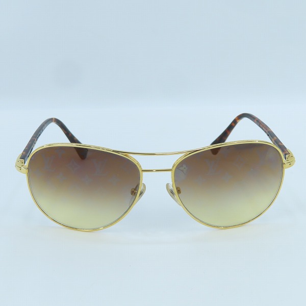 実際に弊社で買取させて頂いたLOUIS VUITTON/ルイヴィトン コンスピラシオン パイロット サングラス アイウェア Z0164U 