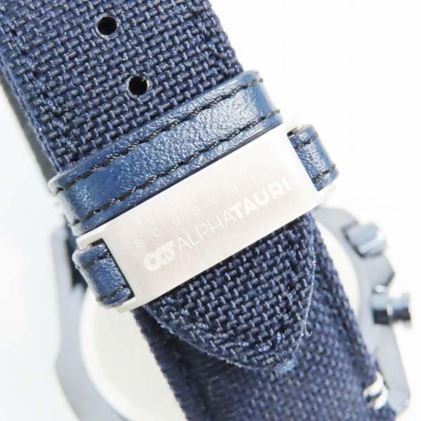 実際に弊社で買取させて頂いたCASIO/カシオ EDIFICE/エディフィス Scuderia AlphaTauri/スクーデリア アルファタウリ 腕時計 EQB-1000AT-1AJRの画像 4枚目