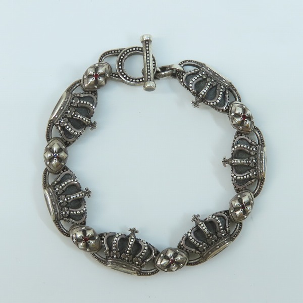 実際に弊社で買取させて頂いたJUSTIN DAVIS/ジャスティンデイビス SMALL QE2 BRACELET クラウンブレスレット SBJ118の画像 1枚目